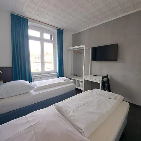 Tempelhof - City-messe-arena فندق 3*