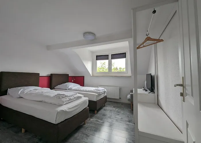 Tempelhof - City-messe-arena Hotel 3*