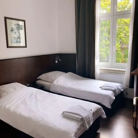 Otel Tempelhof - City-messe-arena 3*