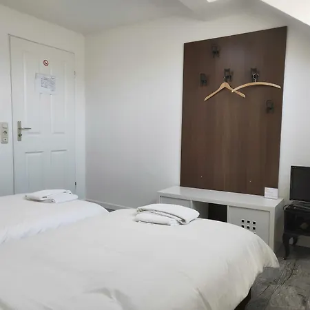 Tempelhof - City-messe-arena Hotel 3*