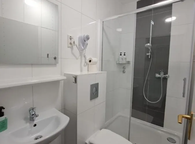 Tempelhof - City-messe-arena Hotel 3*