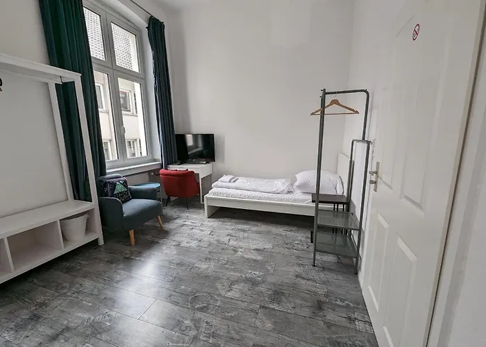 テンペルホーフ シティ メッセ アリーナ ホテル