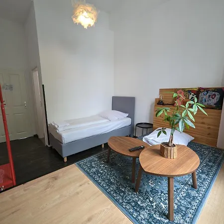 מלון Tempelhof - City-messe-arena