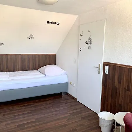 Tempelhof - City-messe-arena 3* Colonia