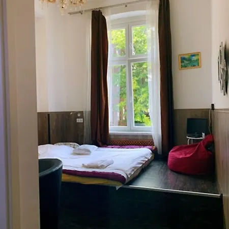 Tempelhof - City-messe-arena Colonia