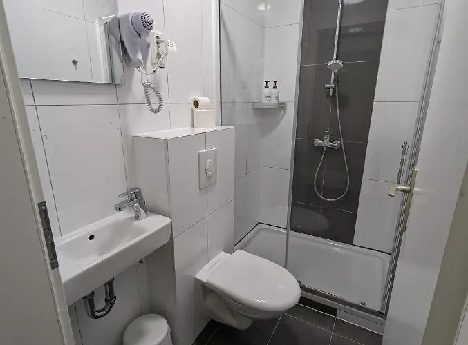 Tempelhof - City-messe-arena Ξενοδοχείο 3*