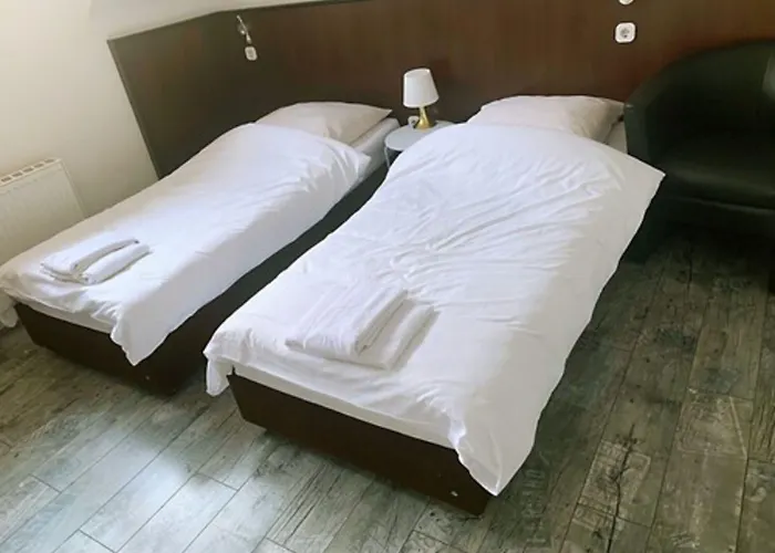 Tempelhof - City-messe-arena Ξενοδοχείο