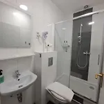 城市展览馆滕珀尔霍夫酒店 酒店 3*