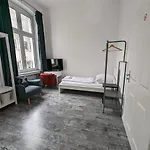 城市展览馆滕珀尔霍夫酒店 酒店